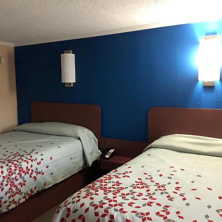 Skyview Motor Inn Johnston Экстерьер фото