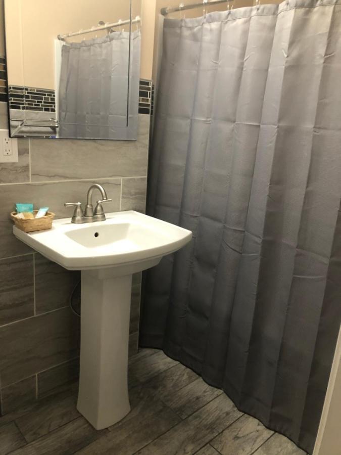 Skyview Motor Inn Johnston Экстерьер фото