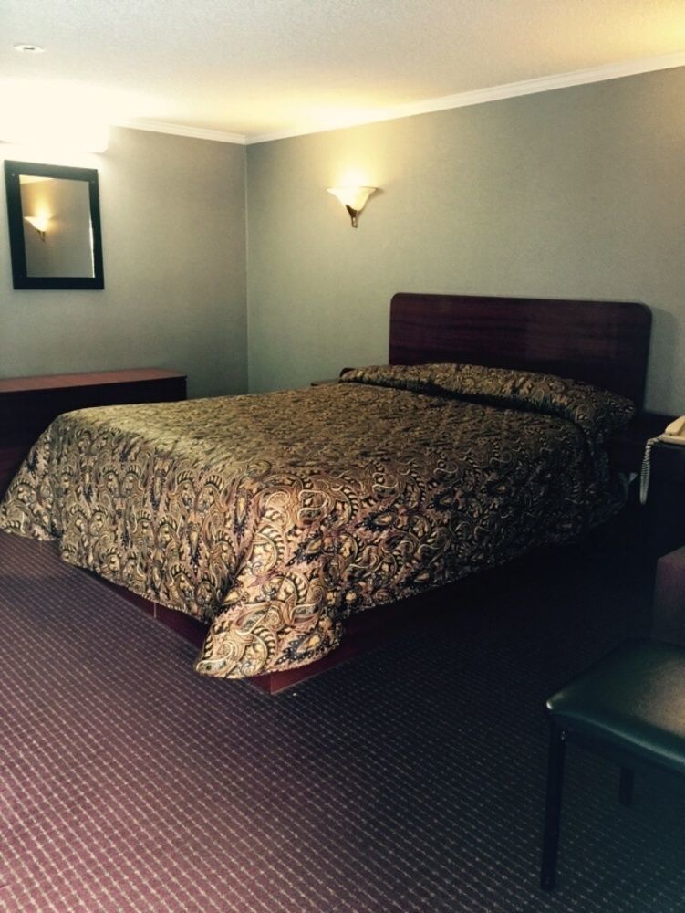 Skyview Motor Inn Johnston Экстерьер фото